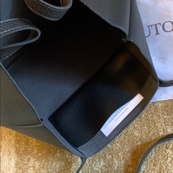 Vince Camuto Tote - Picture 6 of 6